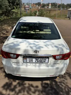 Toyota Mark X 2.5 AWD 2011 White