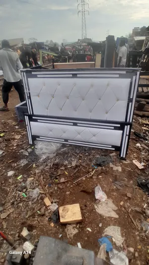 White Flame Bed White Beck in 5by6 Stripe Size