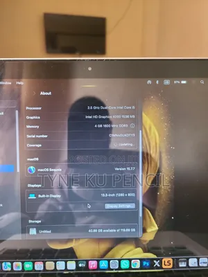 Laptop Apple MacBook Pro 4GB Intel Core i5 SSD 128GB