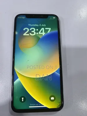 Apple iPhone X 64 GB White