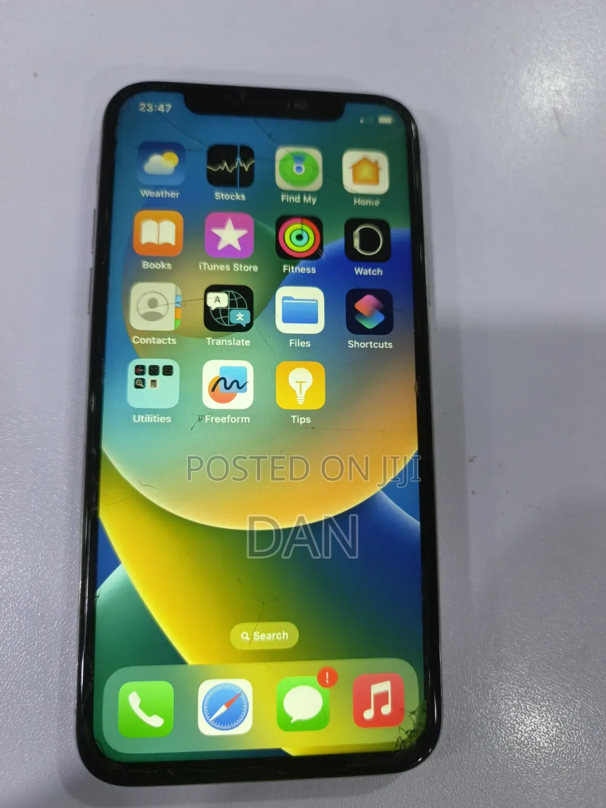Apple iPhone X 64 GB White