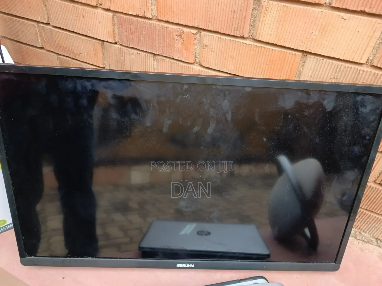 Bruhm Digital 32' TV