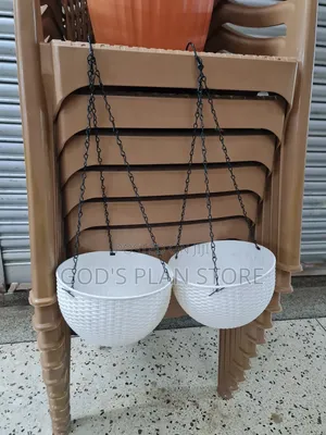 Beautiful Hanging Pots Hanging Plastic Flower Pots