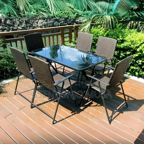 Modern Rectangular Outdoor Dining Set – Glass Table With 6 Chairs.