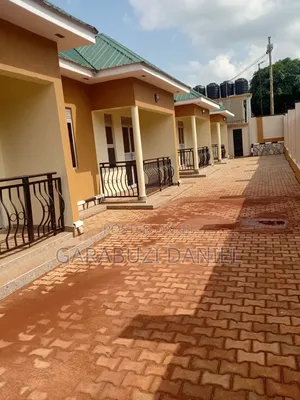 2bdrm Mansion in Not In An Estate, Ssisa for rent