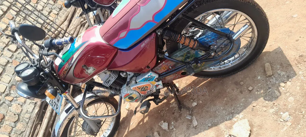 Bajaj Boxer 100 2023 Red