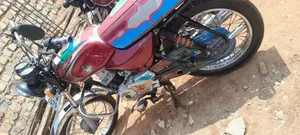 Bajaj Boxer 100 2023 Red