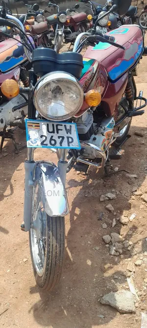 Bajaj Boxer 100 2023 Red