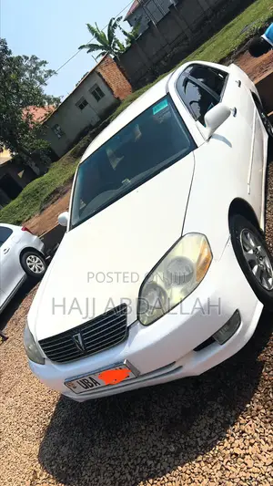 Toyota Mark II 2.0 AWD 2004 Pearl