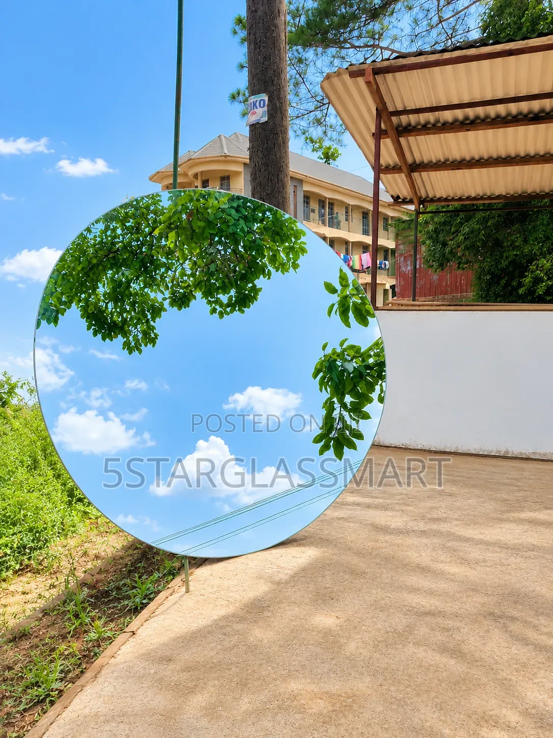 Round Mirrors