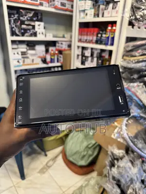 7-Inch MP5 Touchscreen Car Multimedia Player
