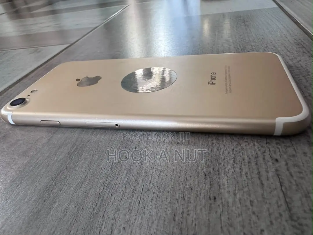 Apple iPhone 7 128 GB Gold