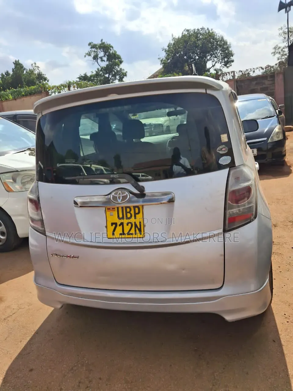 Toyota HiAce 2007 Silver