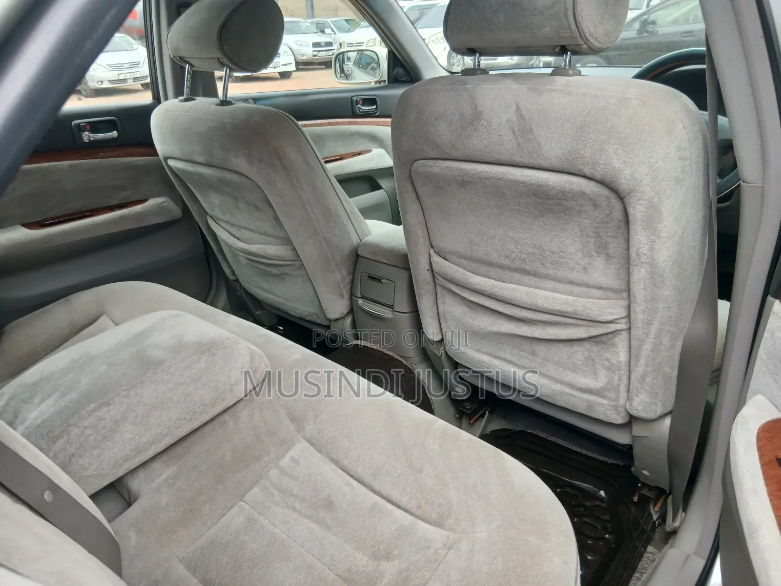 Toyota Mark II 2004 Silver