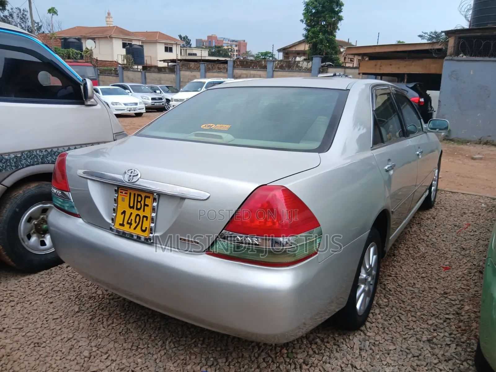 Toyota Mark II 2004 Silver