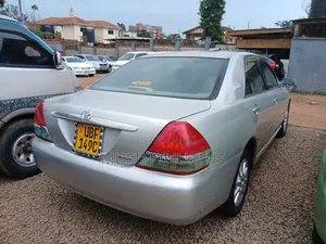 Toyota Mark II 2004 Silver