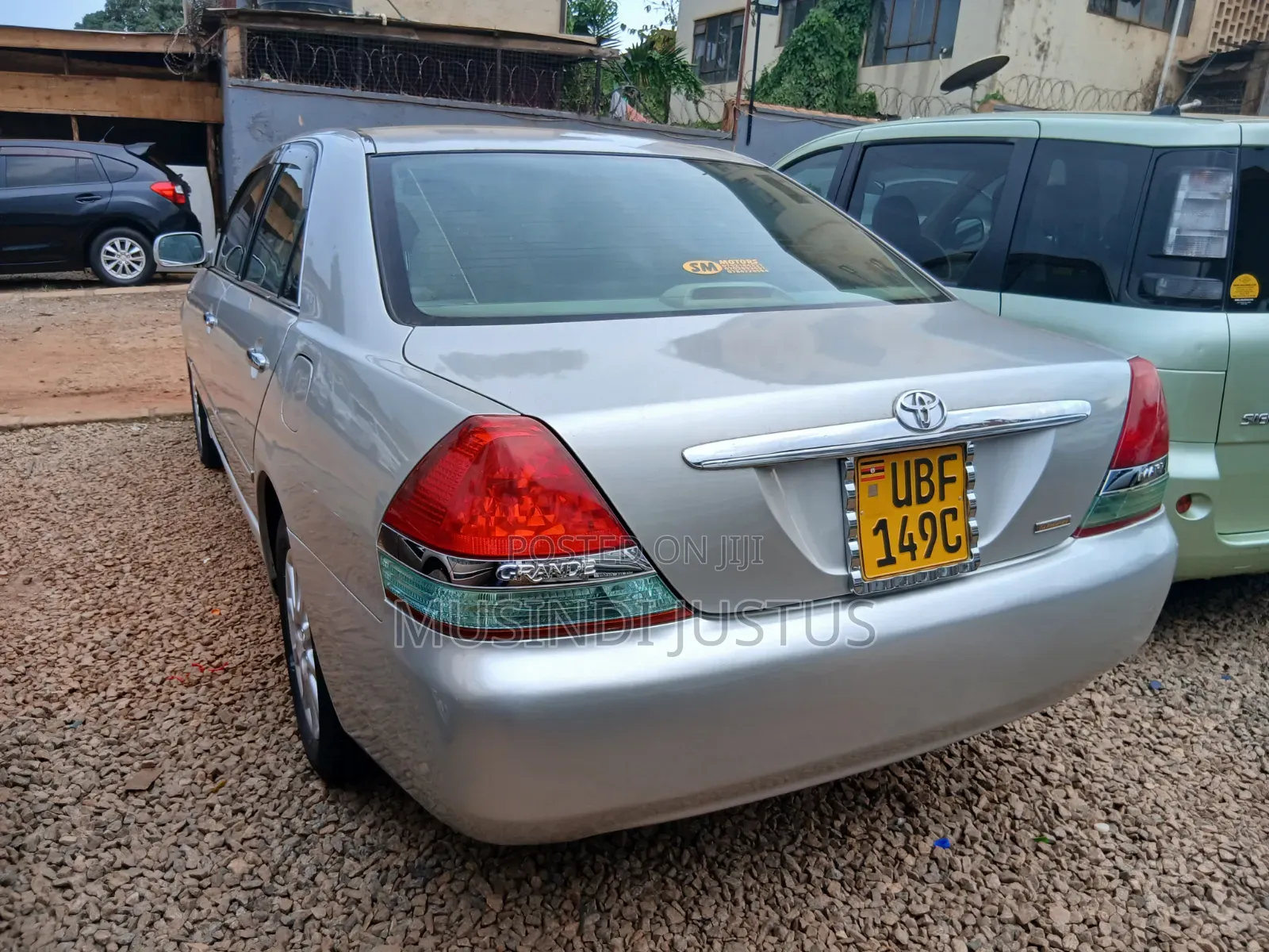 Toyota Mark II 2004 Silver
