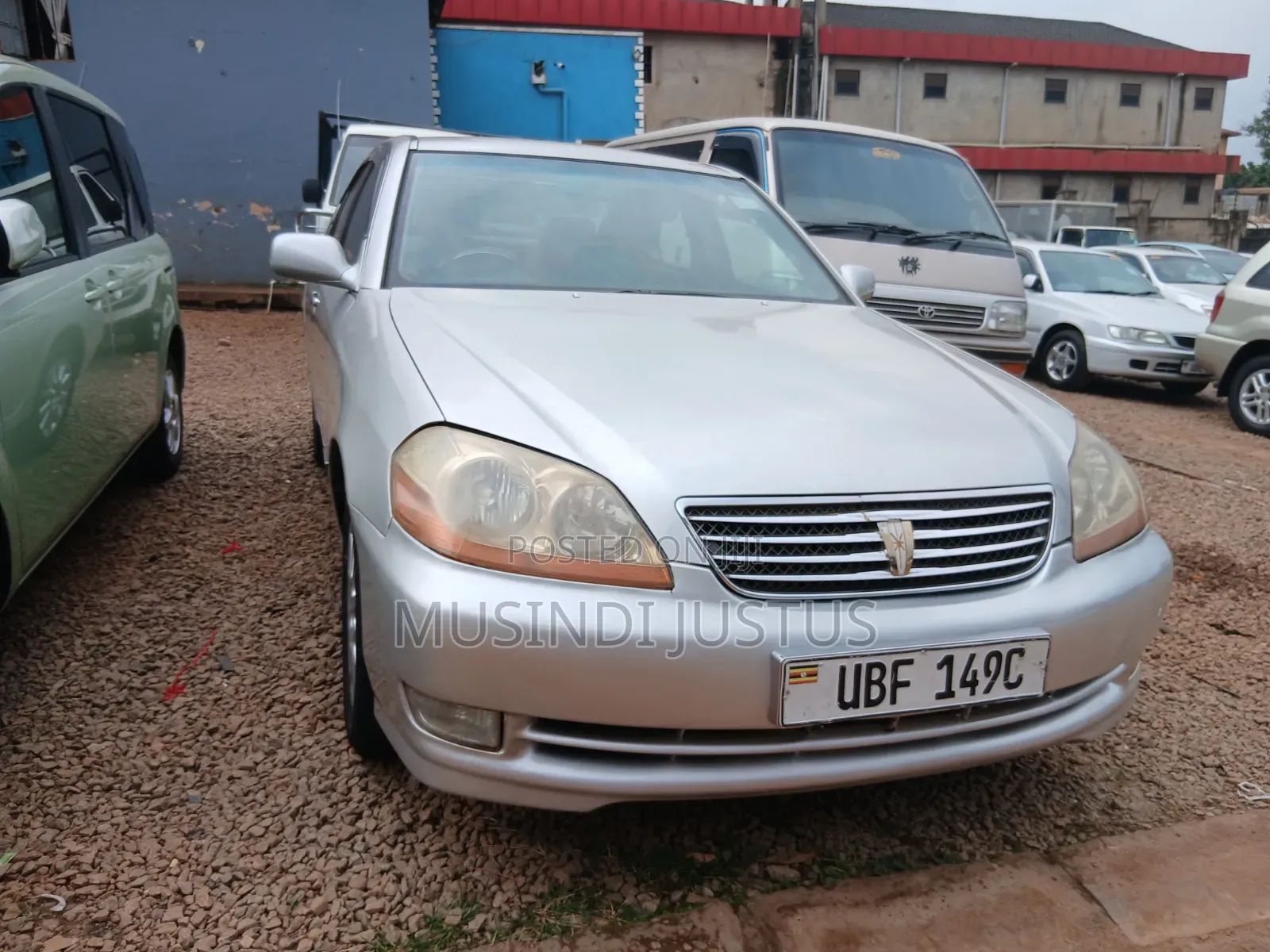 Toyota Mark II 2004 Silver