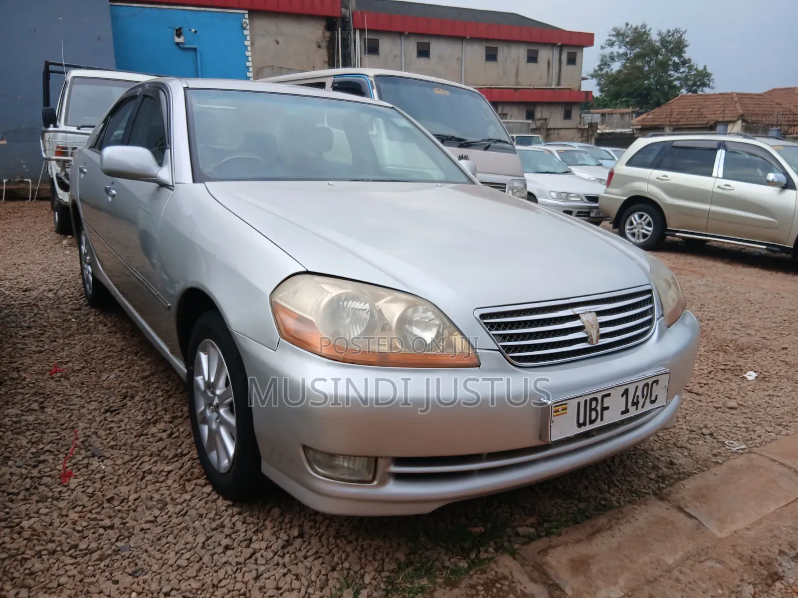 Toyota Mark II 2004 Silver