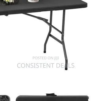 6ft Outdoor Foldable 8 Seater Table