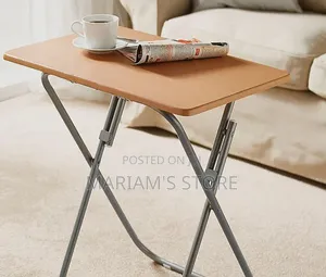 Foldable Table With a Light Wood-Finish