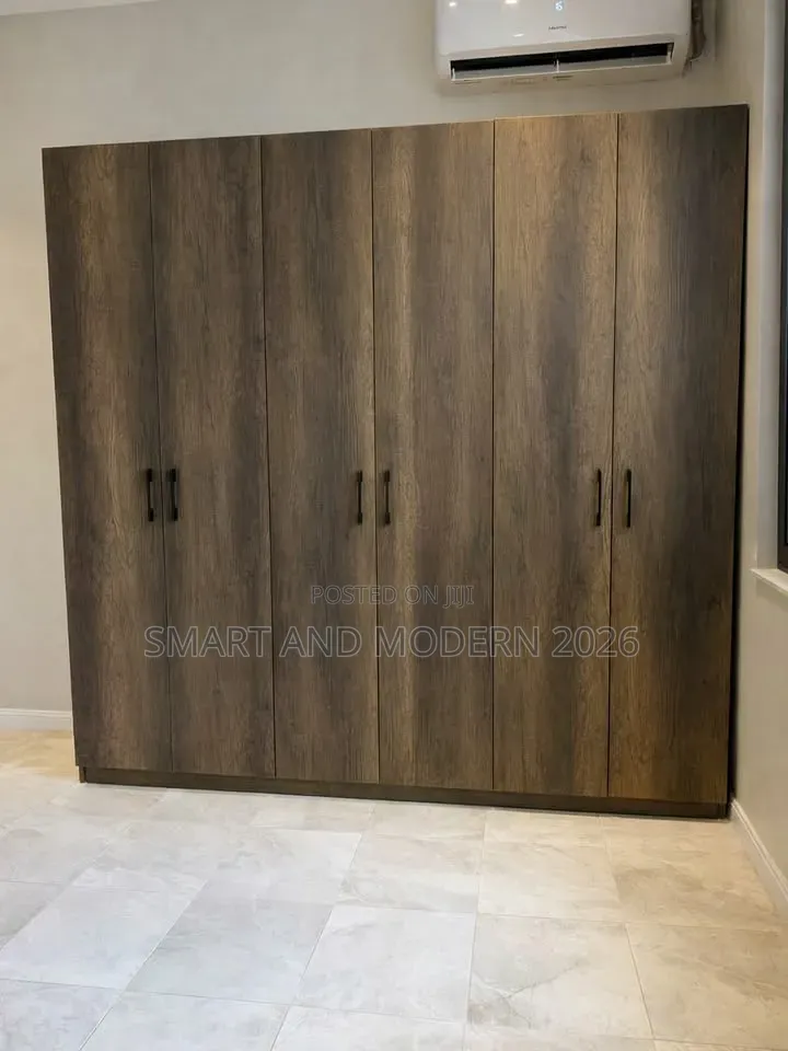 Wardrobe-Mount-Wardrobes-Entertainment-Unit-Wardrobes-Center-05