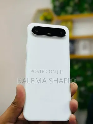 New Tecno Pova Curve 256 GB Silver
