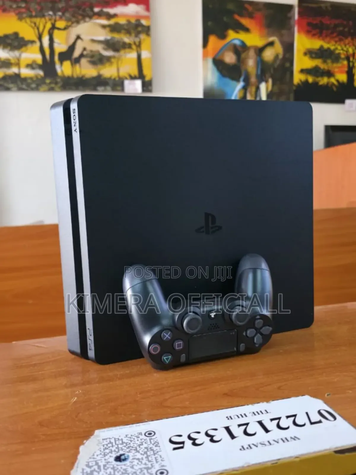 Super Clean Chipped PS4 Slim - 2 Controllers 12 Games.