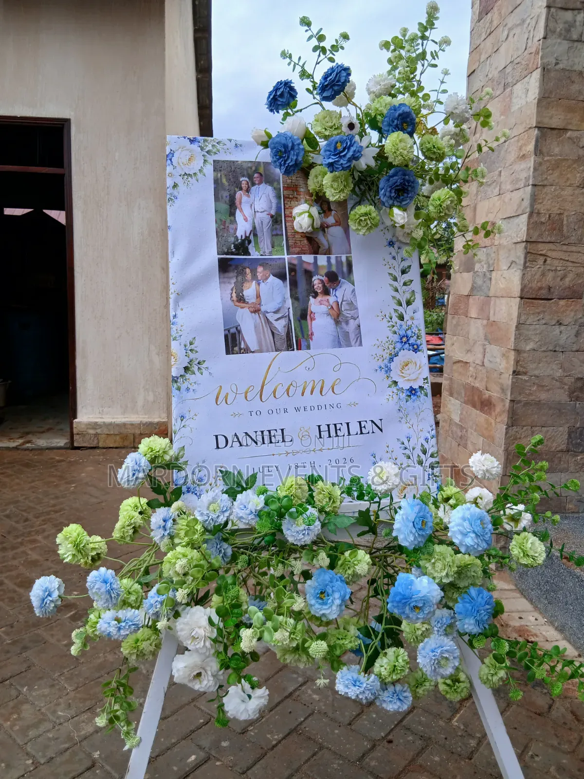 Daniel Helen Church Decor for Vows