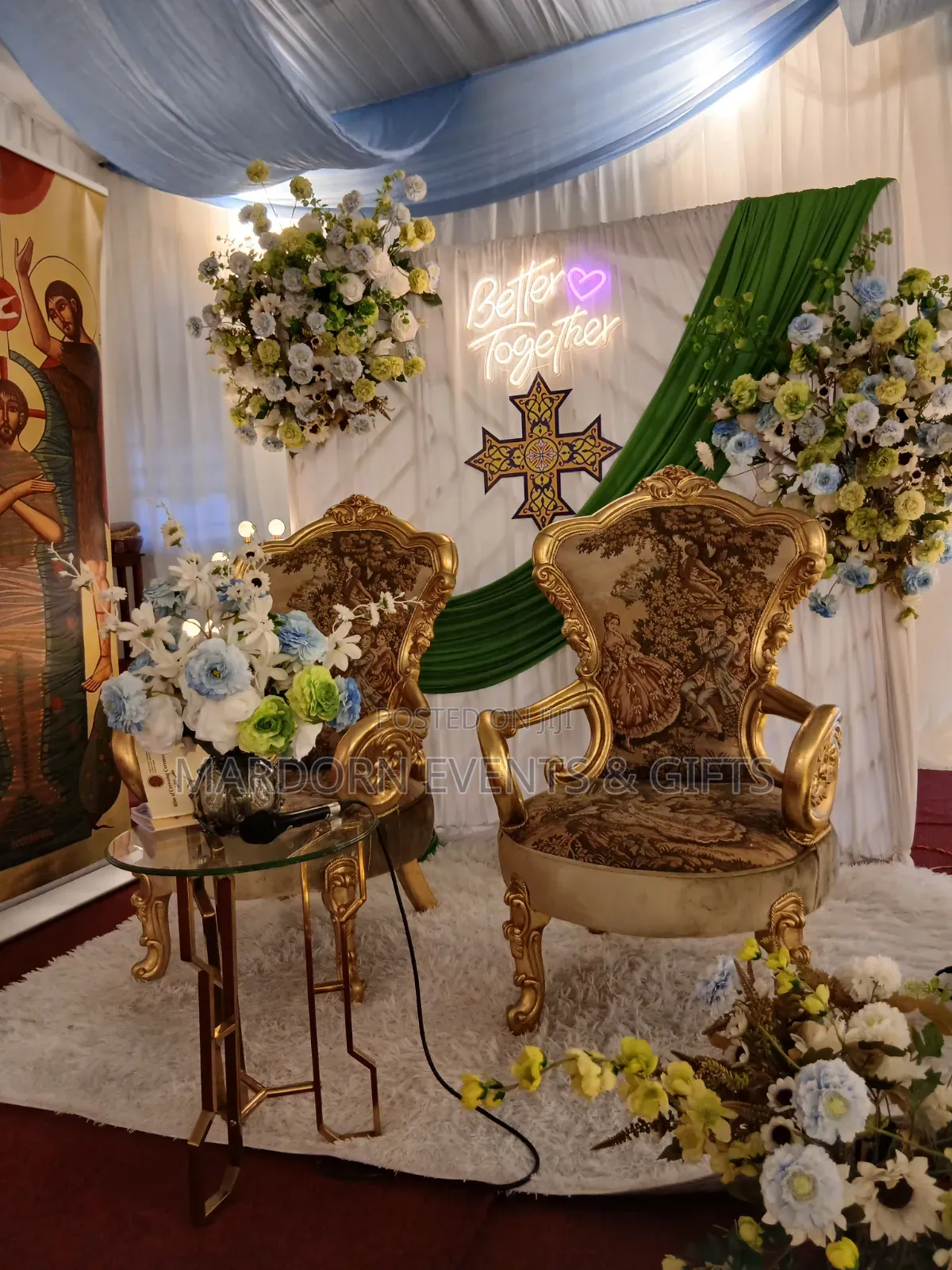 Daniel Helen Church Decor for Vows