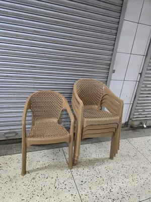 Outshine Plastic Chairs Plastic Chairs