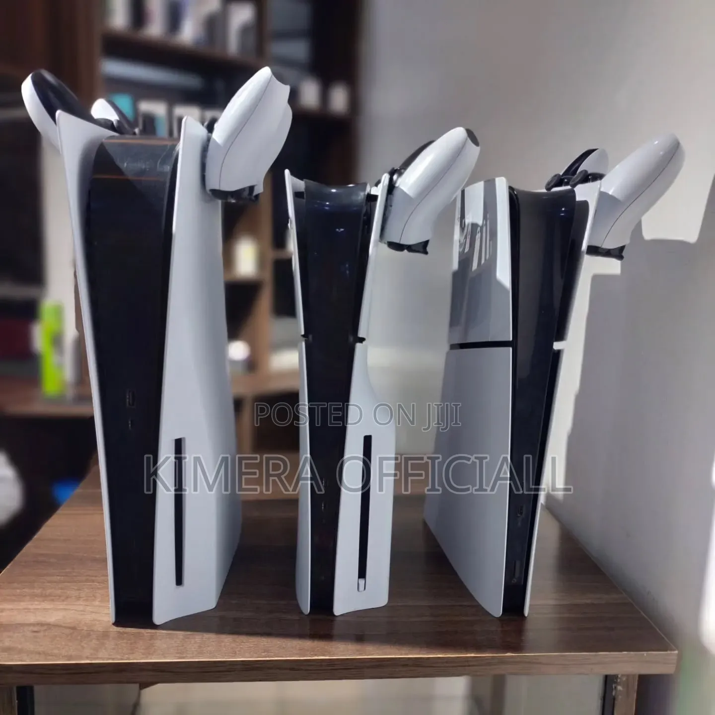 PlayStation 5 Consoles / PS5 Slim Standard Pro / Disc Digital