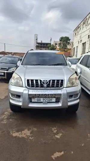 Toyota Land Cruiser Prado 2004 Silver