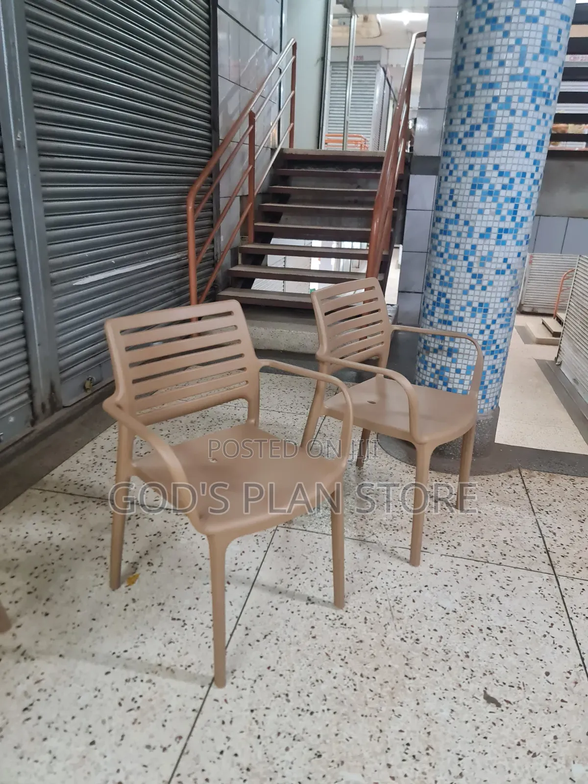 Moduluxe Indoor Dining Plastic Chairs Plastic Chairs