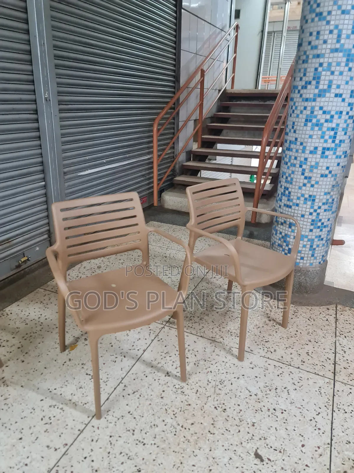 Moduluxe Indoor Dining Plastic Chairs Plastic Chairs