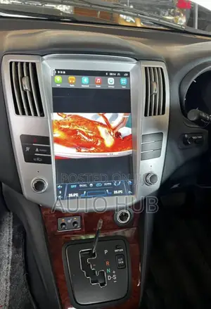 Toyota Harrier Tesla-Style Android Screen