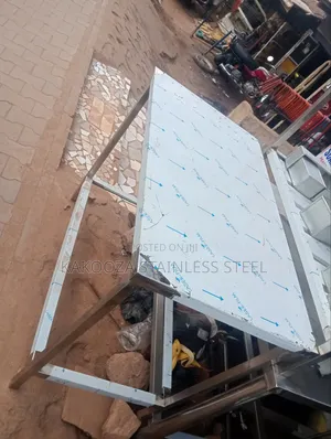 Stainless Working Table