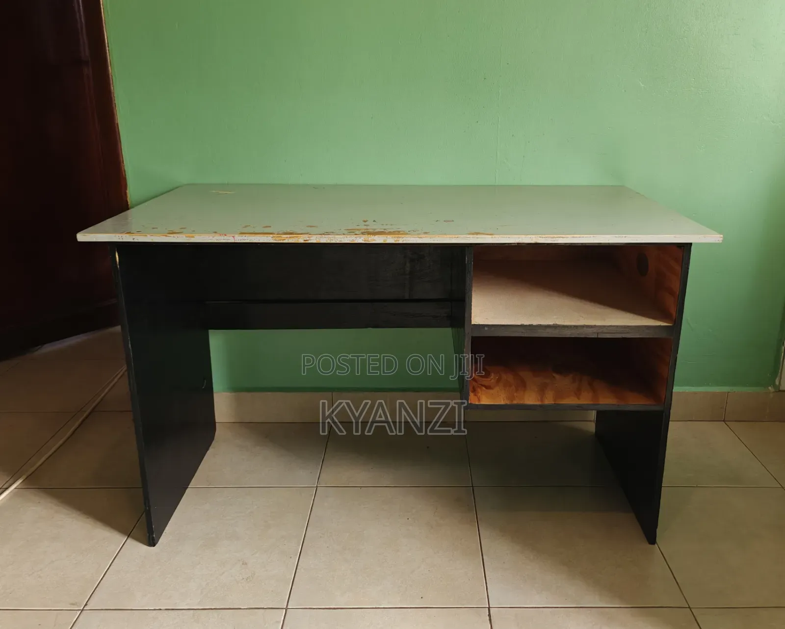 Office Desk