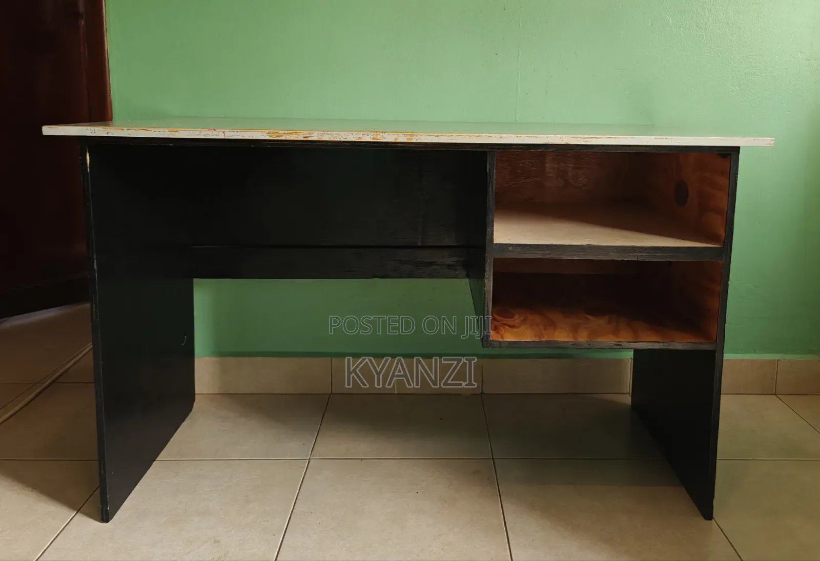 Office Desk