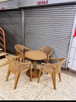 Small Round Table + 2 Arm Chairs