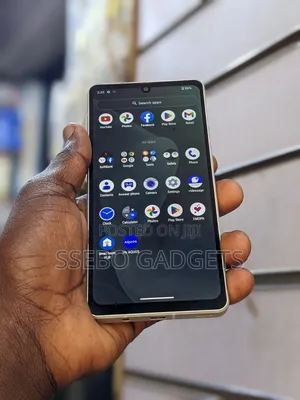 Sharp Aquos sense7 plus 128 GB White