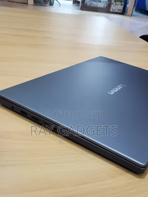New Laptop Lenovo IdeaPad S340 8GB Intel Core i5 SSD 512GB