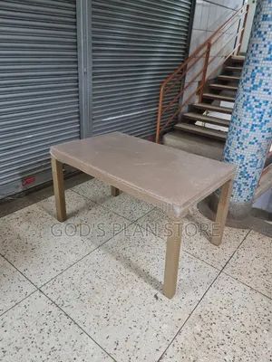 Atlantis Outdoor Indoor Plastic Table Plastic Table