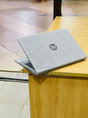 New Laptop HP ProBook 440 G10 8GB Intel Core i5 SSD 256GB