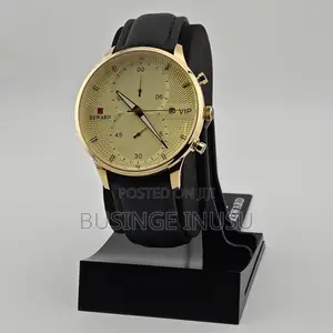 Exclusive VIP Original Leather Textured Classy Wristwatch Available