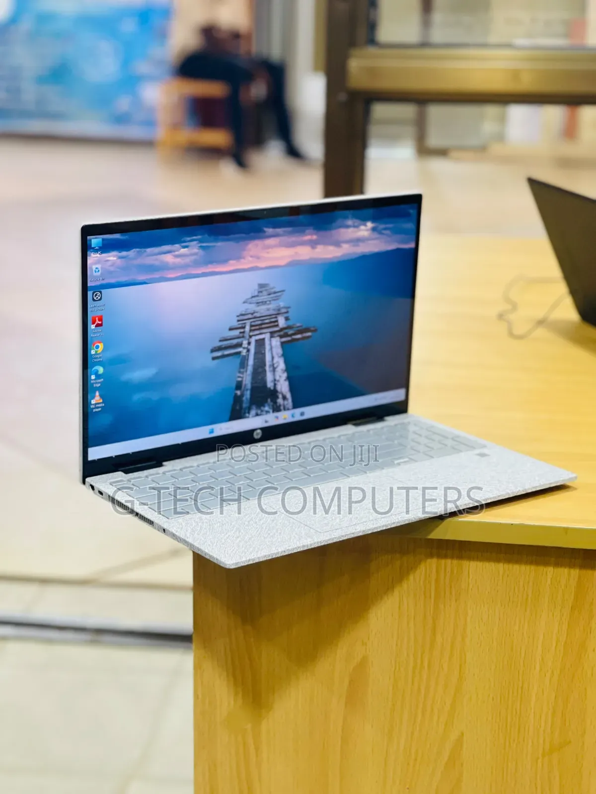 New Laptop HP Pavilion X360 15t 8GB Intel Core i5 SSD 512GB