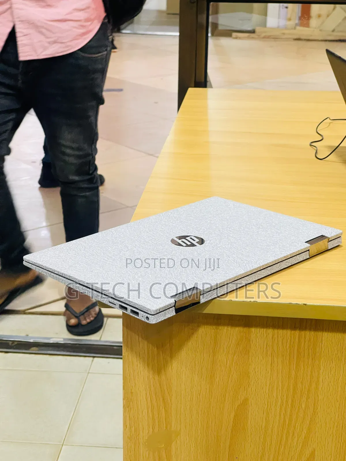 New Laptop HP Pavilion X360 15t 8GB Intel Core i5 SSD 512GB