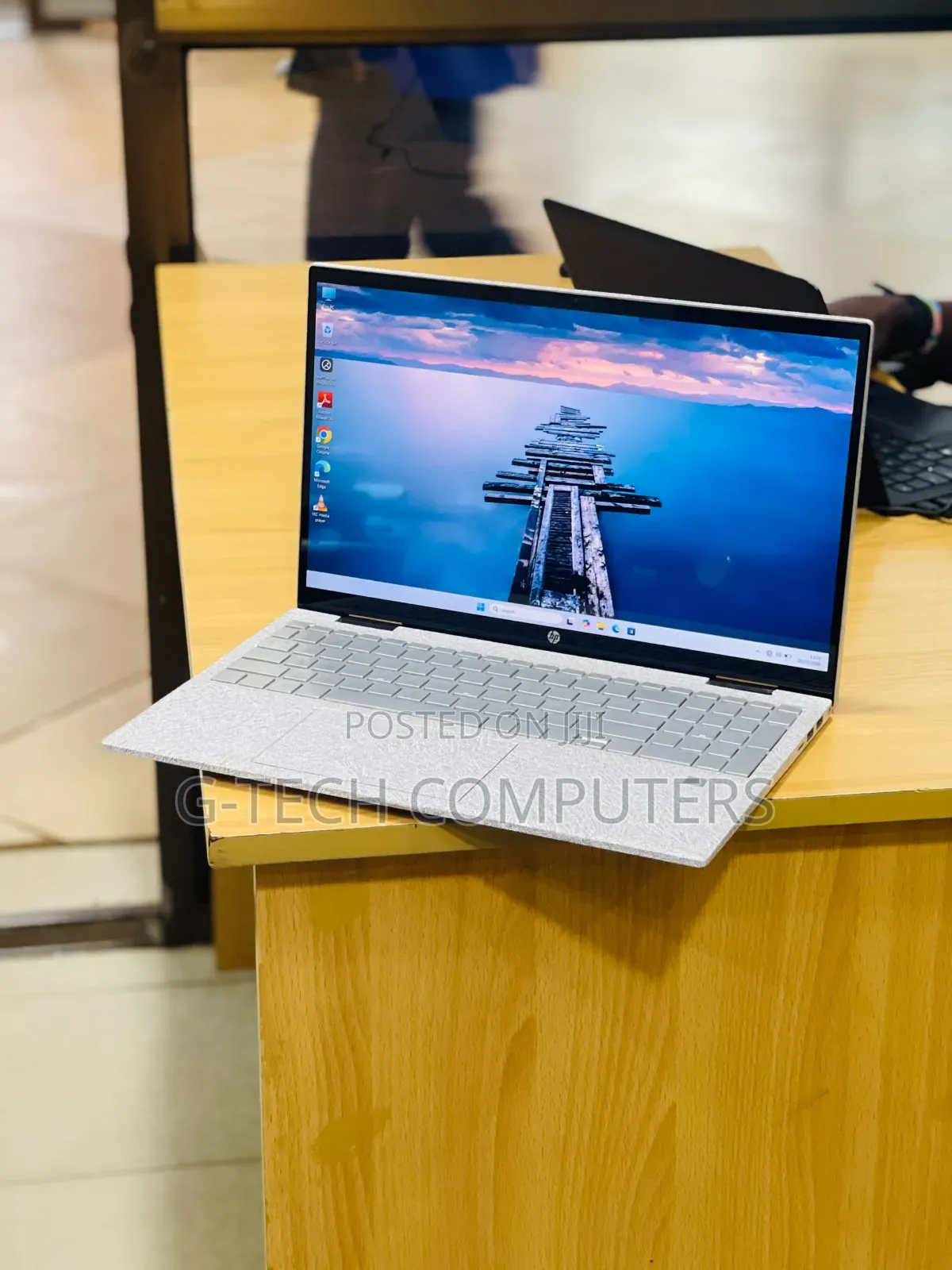 New Laptop HP Pavilion X360 15t 8GB Intel Core i5 SSD 512GB