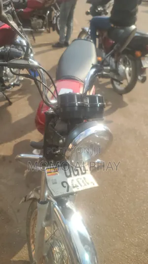 Bajaj Boxer 2020 Red