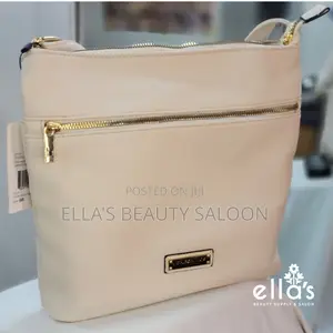 Ladie's Hand Bag – Cream/Ivory | Elegant Spacious (London Fog)